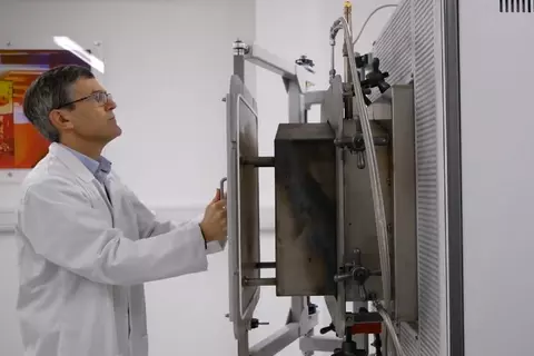 GPCMA Modified Atmosphere Chamber Furnace - Introduction Video