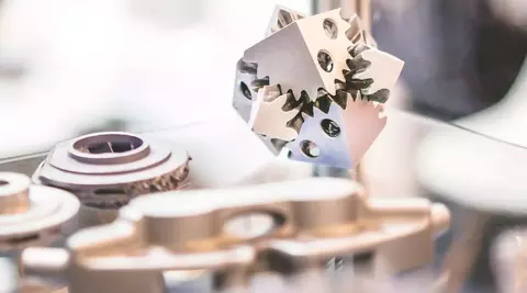 Overview on different manufacturing technologies in Additive Manufacturing